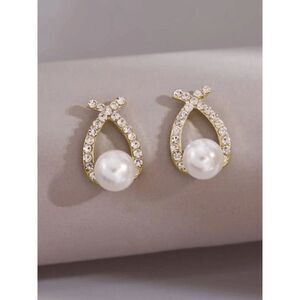 PEARL DIAMOND GOLD STUD EARRINGS
